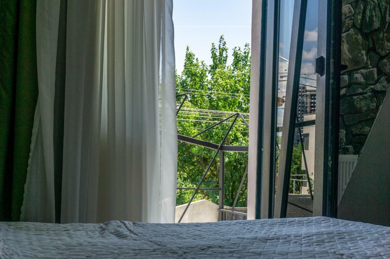 Guesthouse Kado Тбилиси Экстерьер фото