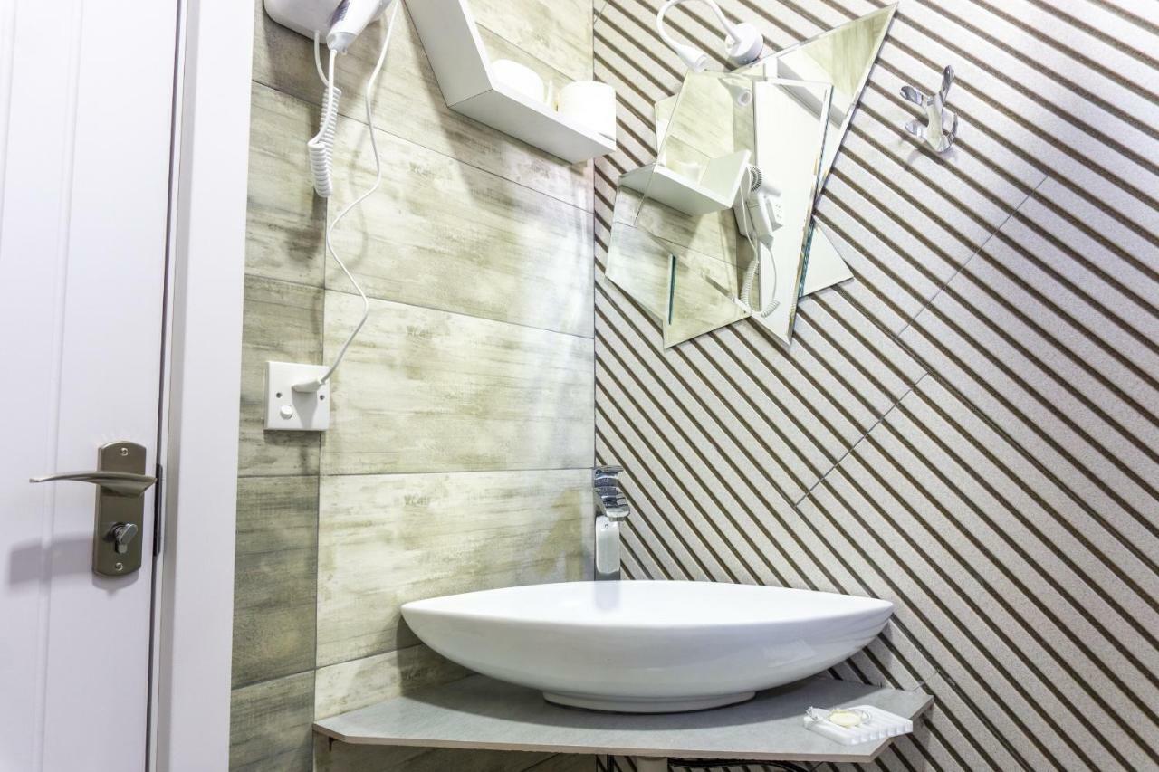 Guesthouse Kado Тбилиси Экстерьер фото